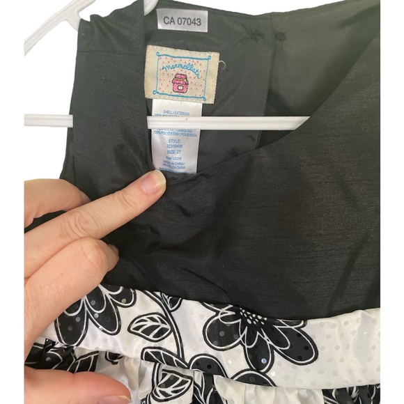 EUC Marmelata Black and White Damask Dress 2T - Picture 4 of 5